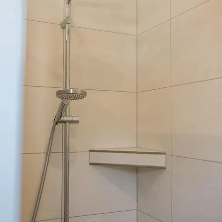 Für Ganze Familie - Kamin-sauna-see