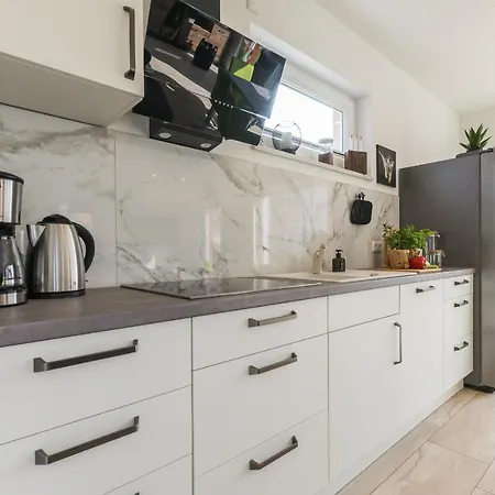 Fuer Ganze Familie - Kamin-sauna-see Krakow am See