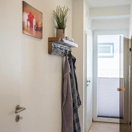Für Ganze Familie - Kamin-sauna-see *