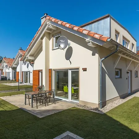 Fuer Ganze Familie - Kamin-sauna-see * Krakow am See